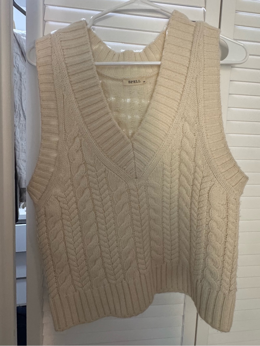 Spell Cream Cable Knit V-Neck Sweater Vest